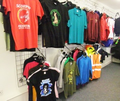 dimensions t shirts printed display